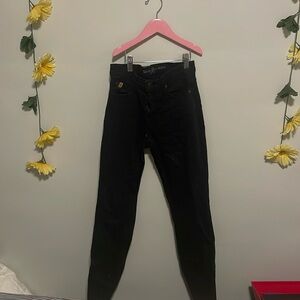 Black skinny jeans
